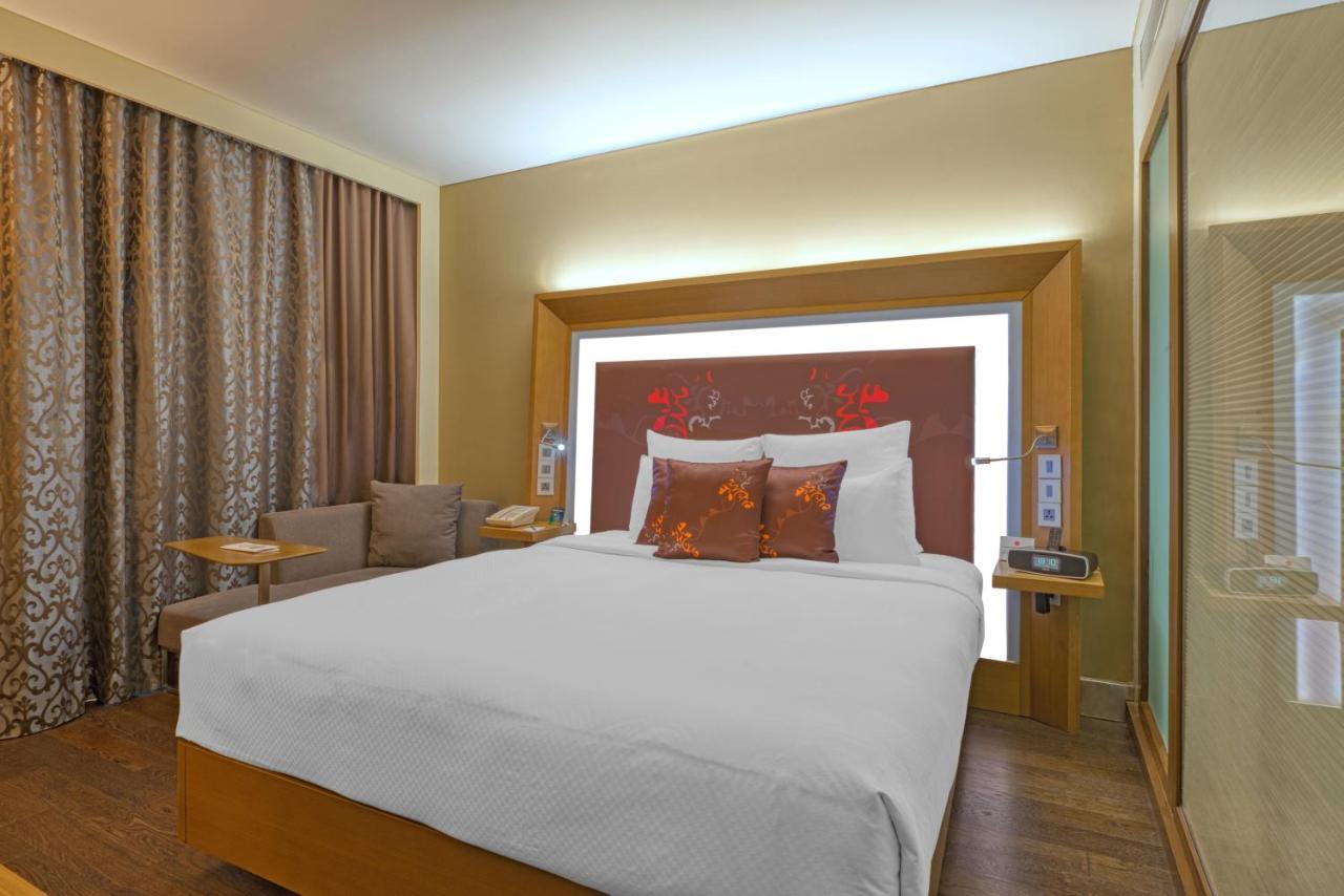 Novotel Bengaluru Outer Ring Road Kültér fotó