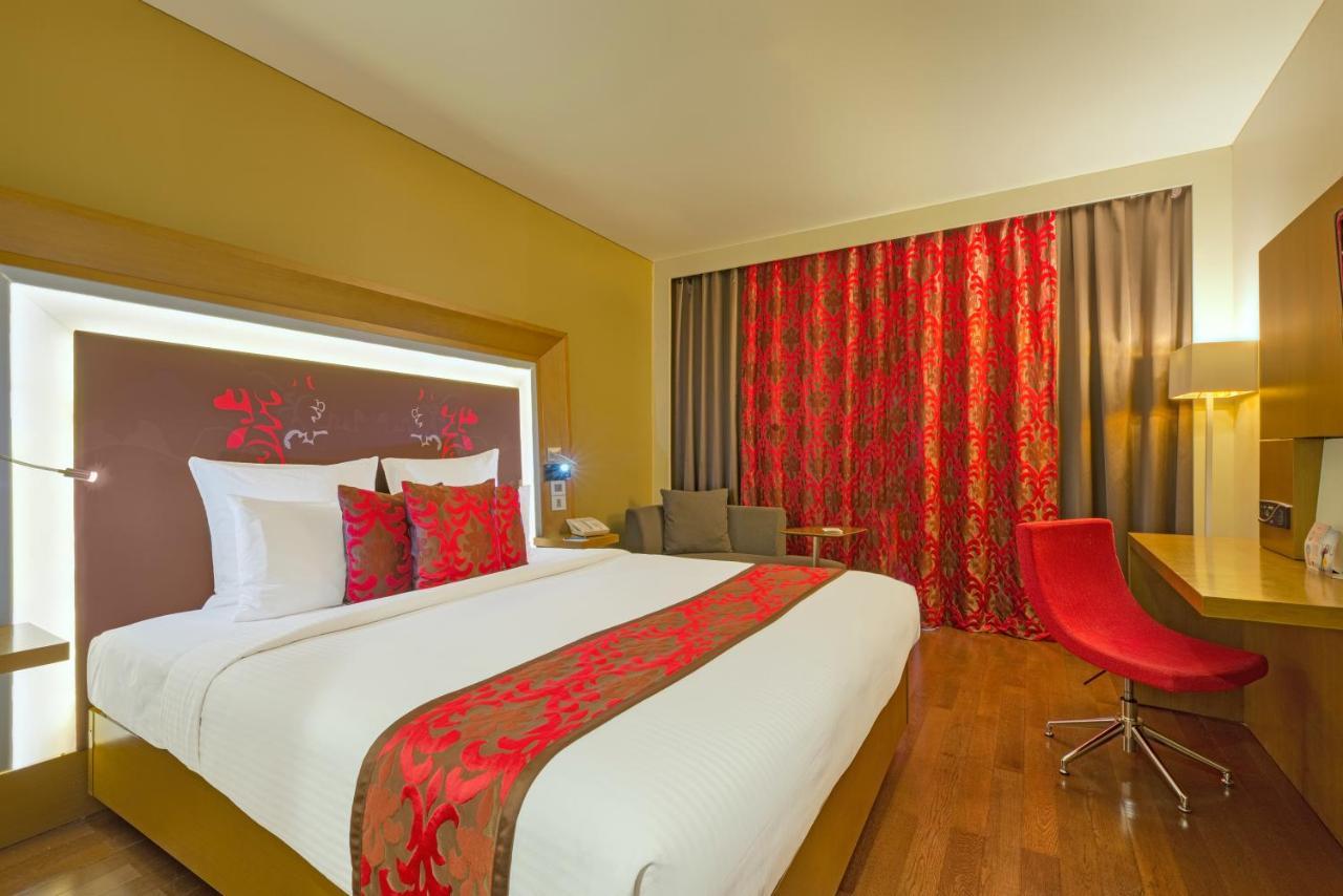 Novotel Bengaluru Outer Ring Road Kültér fotó