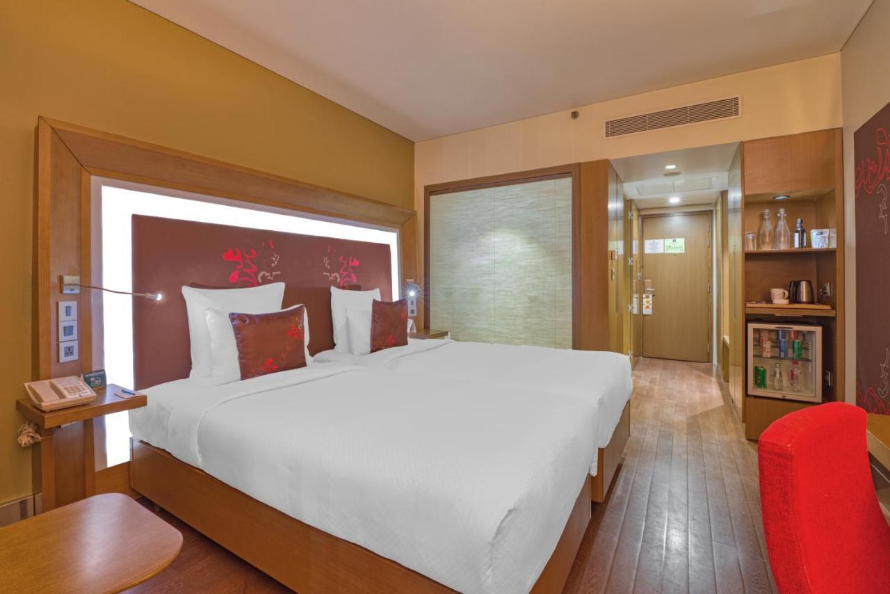 Novotel Bengaluru Outer Ring Road Kültér fotó