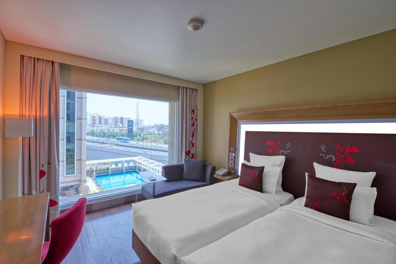 Novotel Bengaluru Outer Ring Road Kültér fotó