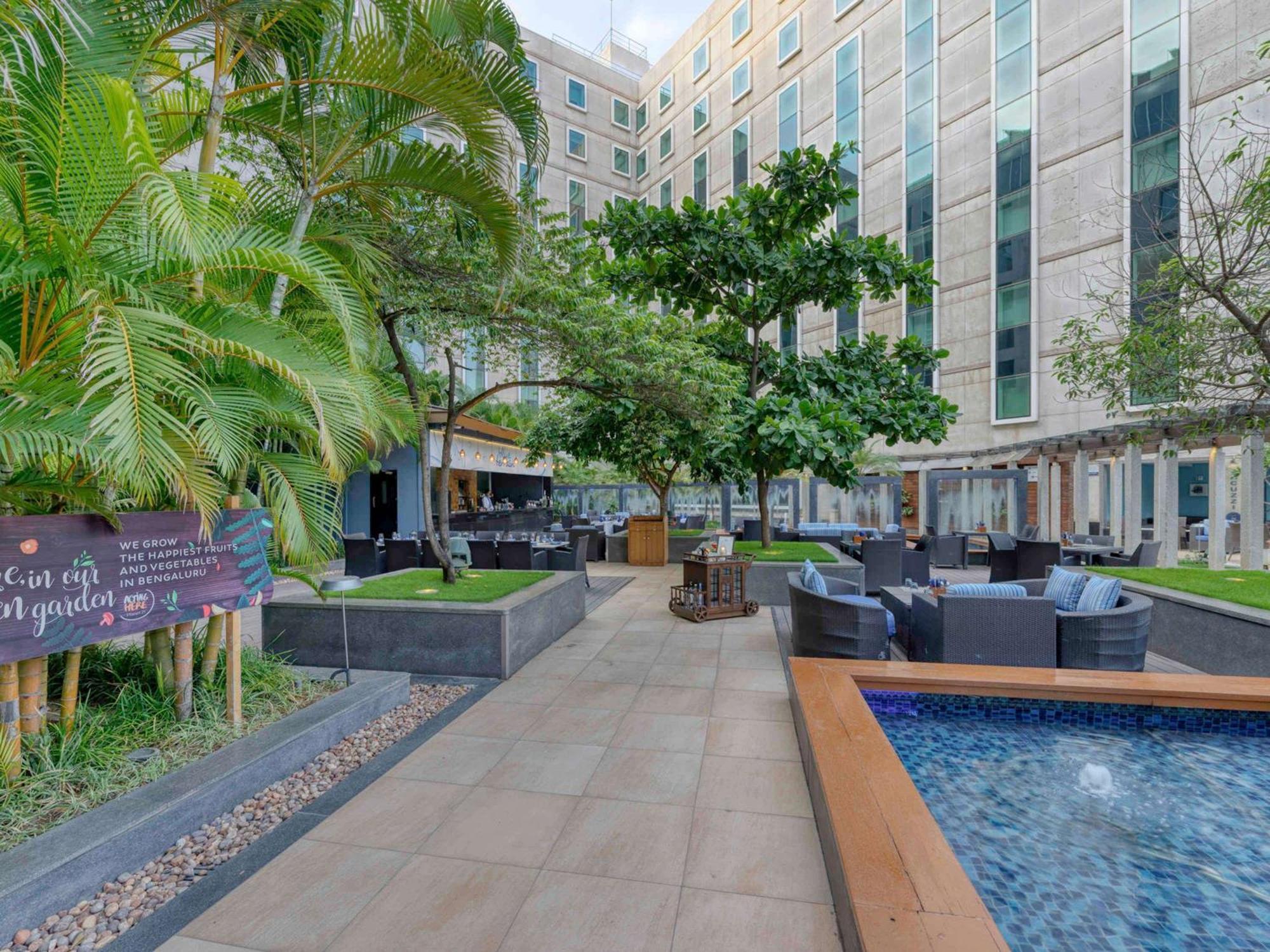 Novotel Bengaluru Outer Ring Road Kültér fotó